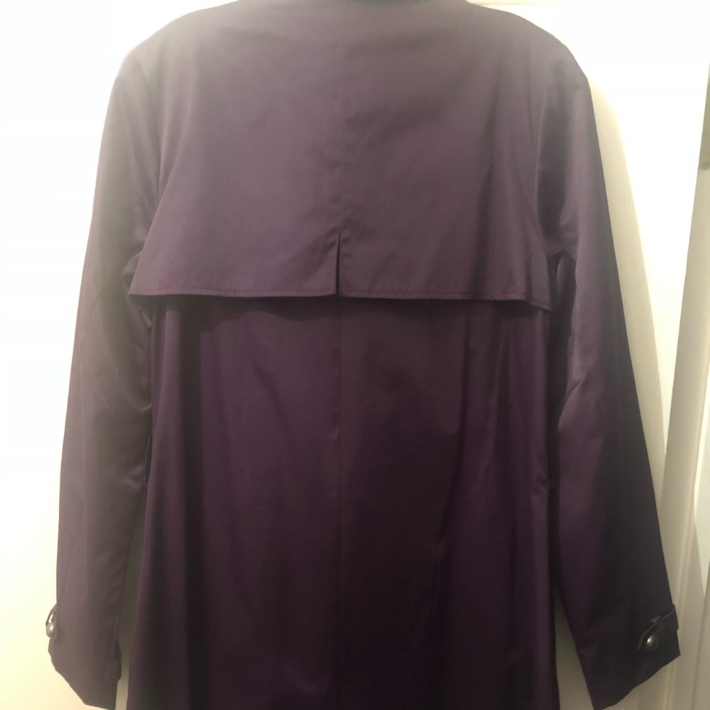 Women’s purple Raincoat - Picture 4 of 6
